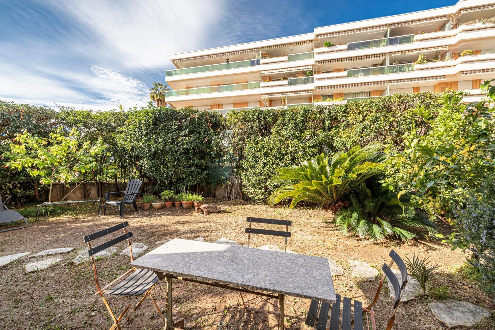 Le Globe Trotteur Apartment Saint-Laurent-du-Var Exterior foto