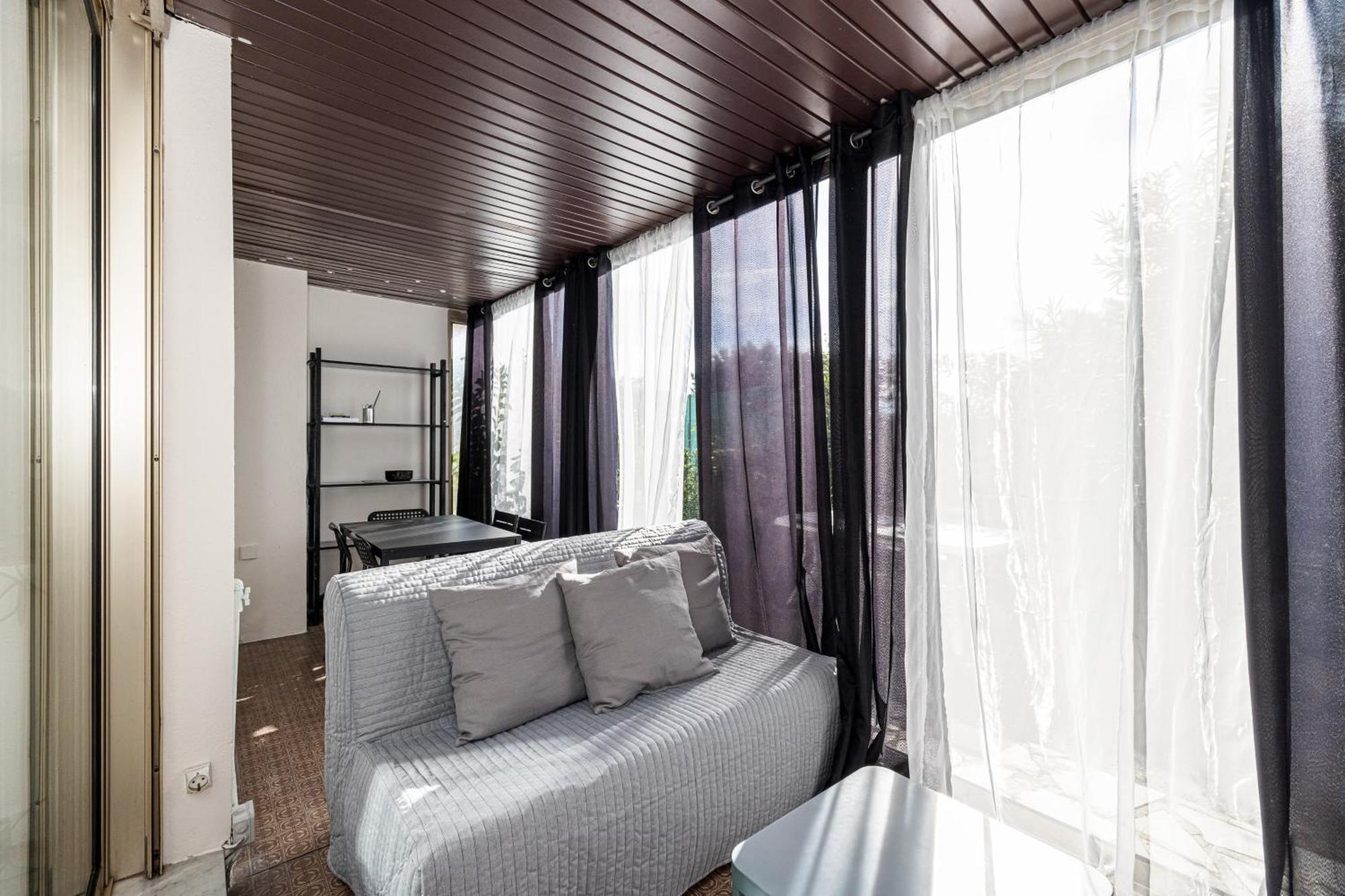 Le Globe Trotteur Apartment Saint-Laurent-du-Var Exterior foto